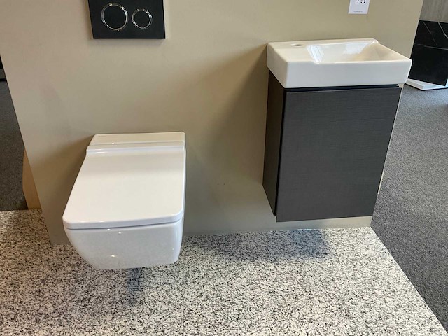 Geberit xeno2 wandcloset met fontein - afbeelding 1 van  8