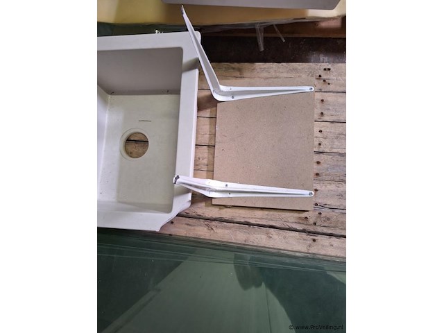 Geboogd paneel glas - 95x28 cm - ca. 14 stuks - afbeelding 4 van  4