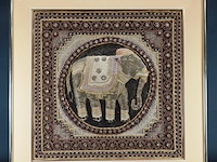 Geborduurde (o.a. gouddraad) traditionele birmese kalaga - afbeelding 1 van  5