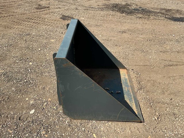 Gebr. geens dichte bak 810mm passend knikmops voorzetapparatuur ongebruikt - afbeelding 6 van  9