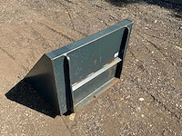 Gebr. geens dichte bak 810mm passend knikmops voorzetapparatuur ongebruikt - afbeelding 3 van  9