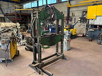 Gebr. larkens & bierijm hydraulische pers - afbeelding 2 van  6