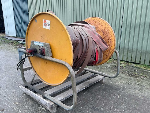 Gebr smits systeem baars beregeningshaspel/hydraulische slanghaspel met sproeiers - afbeelding 9 van  15