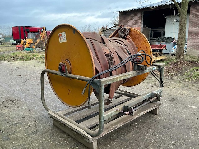 Gebr smits systeem baars beregeningshaspel/hydraulische slanghaspel met sproeiers - afbeelding 12 van  15