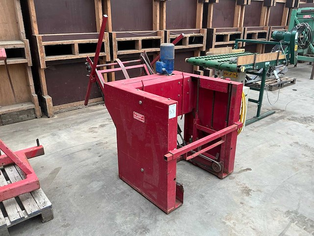 Gebr. van rooyen gbs-75-110 gaasbakken stapelmachine - afbeelding 6 van  10