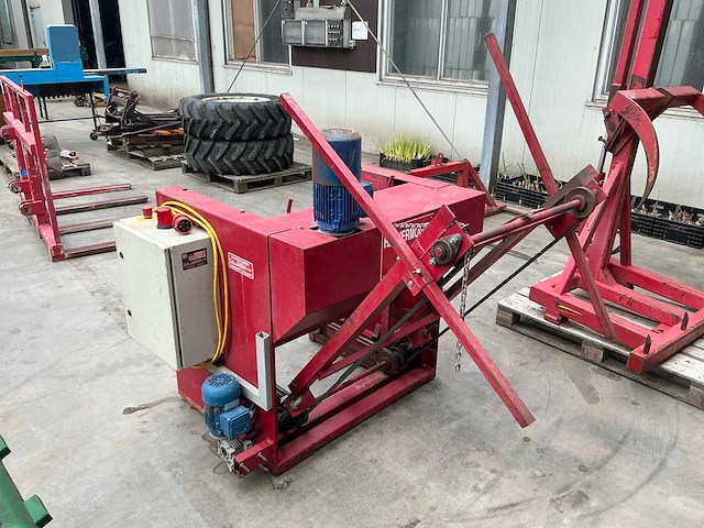 Gebr. van rooyen gbs-75-110 gaasbakken stapelmachine - afbeelding 7 van  10