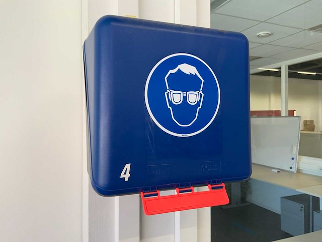 Gebra secubox veiligheidsbrillen dispenser - afbeelding 1 van  5