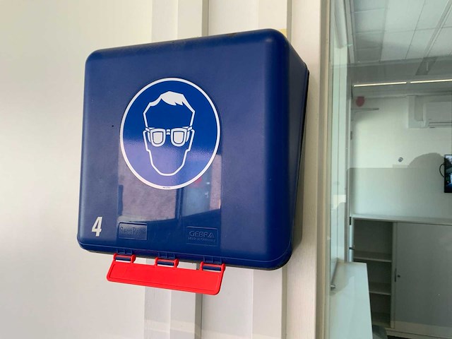 Gebra secubox veiligheidsbrillen dispenser - afbeelding 2 van  5