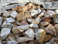 Gebroken natuursteen - afbeelding 2 van  4