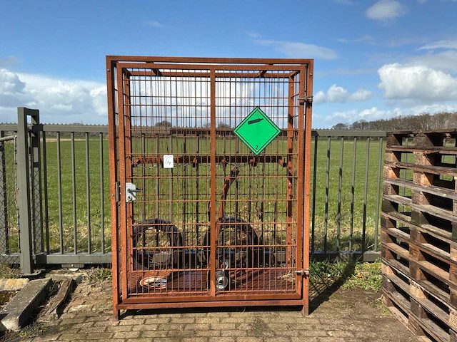 Gebron gastank opslag - afbeelding 1 van  3