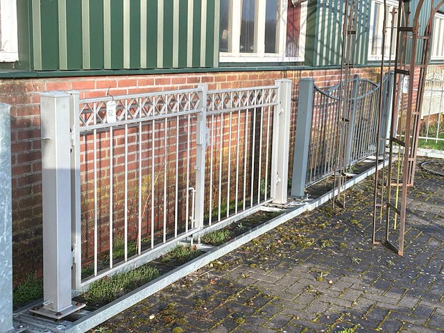 Gebron tuinpoort - afbeelding 1 van  3