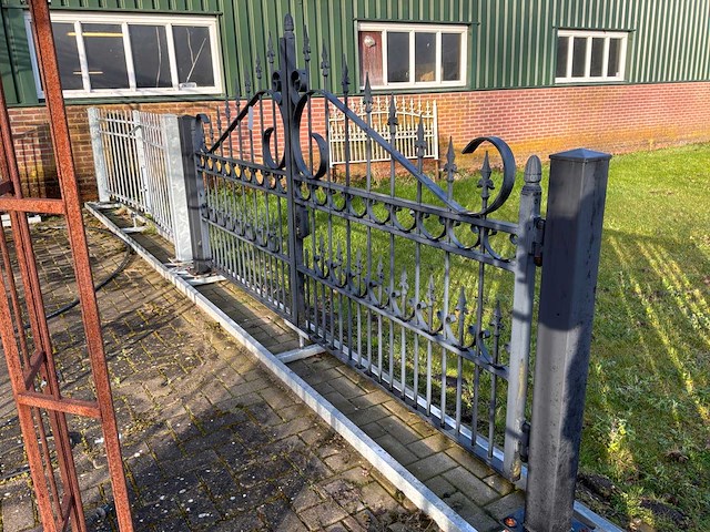 Gebron tuinpoort - afbeelding 1 van  3