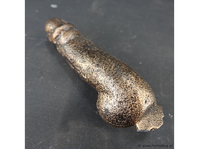 Gebronsd ijzeren fallus - afbeelding 3 van  5