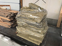 Gebruikt steenwol - afbeelding 2 van  2