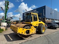 Gebruikte heftrucks , wegenbouw , hoogwerkers en schoonmaakmachines