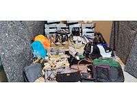 Gebruikte kleding - dames en heren - kleding - afbeelding 12 van  13