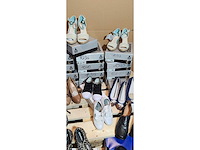 Gebruikte kleding - dames en heren - kleding - afbeelding 9 van  13