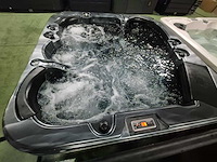 Gecko 5 persoons jacuzzi en buitenspa - afbeelding 13 van  21
