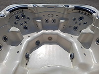 Gecko 6 persoons jacuzzi en buitenspa - afbeelding 13 van  31