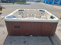 Gecko 6 persoons jacuzzi en buitenspa - afbeelding 25 van  31