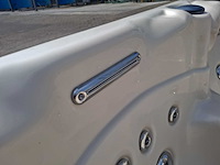 Gecko 6 persoons jacuzzi en buitenspa - afbeelding 26 van  31