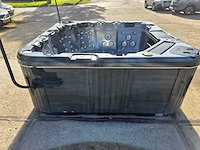 Gecko 6 persoons jacuzzi en buitenspa - afbeelding 12 van  30