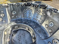 Gecko 6 persoons jacuzzi en buitenspa - afbeelding 14 van  30