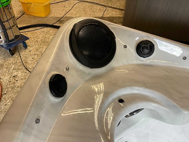 Gecko aeware jacuzzi - afbeelding 3 van  16