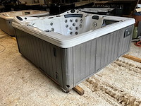 Gecko aeware jacuzzi - afbeelding 1 van  16