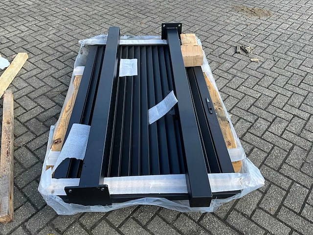 Gecoat poortdeur (2x) - afbeelding 1 van  7
