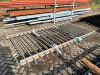 Gecoat spijlenhekwerk (2x) - afbeelding 1 van  4