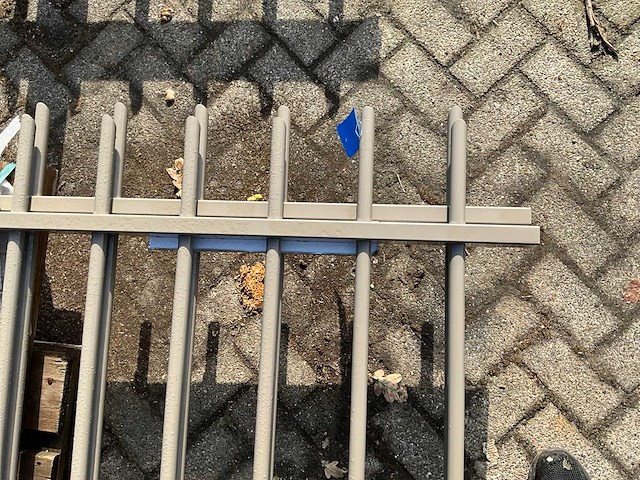 Gecoat spijlenhekwerk (2x) - afbeelding 4 van  4