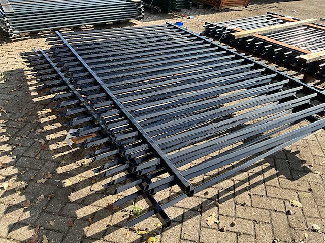 Gecoat spijlenhekwerk (3x) - afbeelding 3 van  6