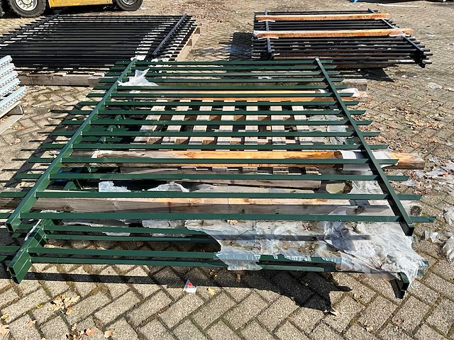 Gecoat spijlenhekwerk (3x) - afbeelding 3 van  4