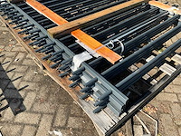 Gecoat spijlenhekwerk (4x) - afbeelding 3 van  4