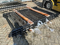 Gecoat spijlenhekwerk (4x) - afbeelding 2 van  6