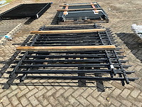 Gecoat spijlenhekwerk (4x) - afbeelding 2 van  6