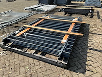 Gecoat spijlenhekwerk (4x) - afbeelding 4 van  6
