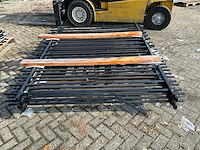 Gecoat spijlenhekwerk (4x) - afbeelding 1 van  4