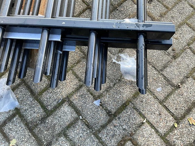 Gecoat spijlenhekwerk (4x) - afbeelding 3 van  4
