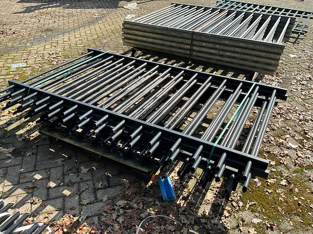 Gecoat spijlenhekwerk (6x) - afbeelding 2 van  2
