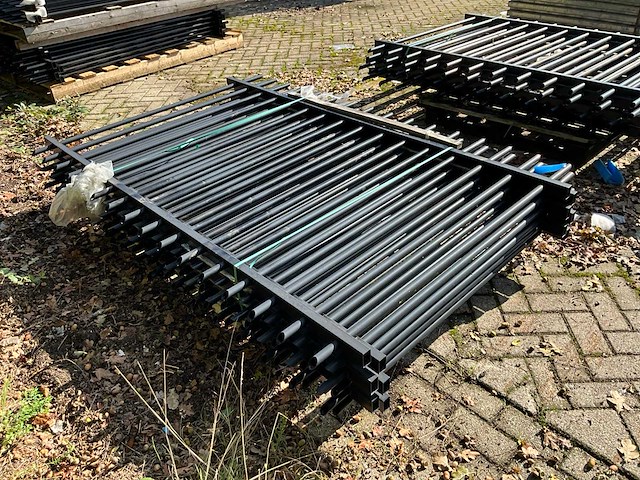 Gecoat spijlenhekwerk (6x) - afbeelding 3 van  5
