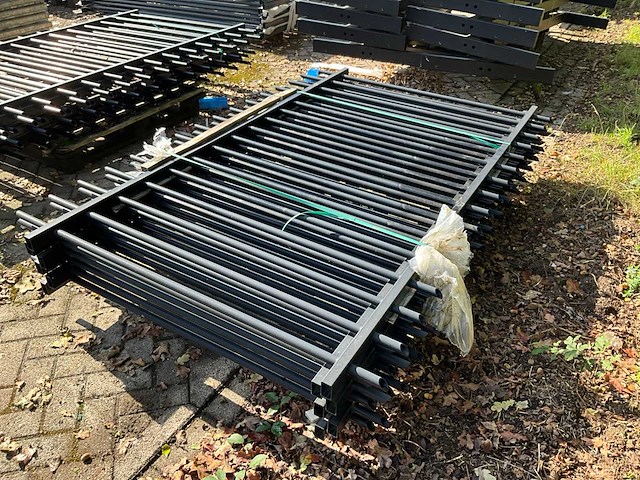 Gecoat spijlenhekwerk (6x) - afbeelding 4 van  5