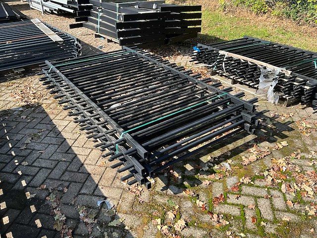 Gecoat spijlenhekwerk (6x) - afbeelding 4 van  4