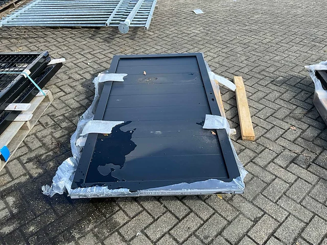 Gecoate deur - afbeelding 1 van  6