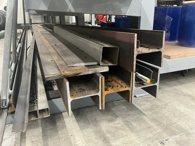 Gecombineerde werkbank/stelling - afbeelding 2 van  10