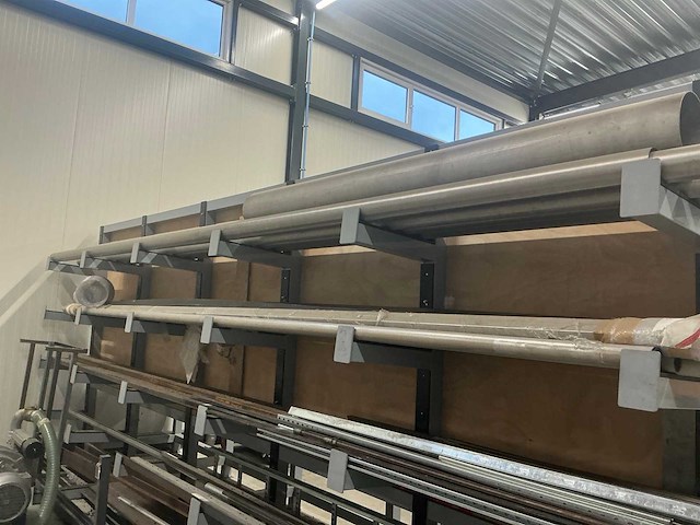 Gecombineerde werkbank/stelling - afbeelding 3 van  10