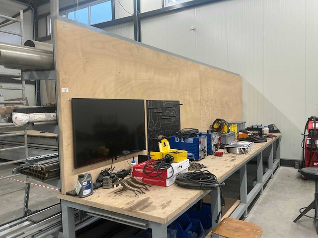 Gecombineerde werkbank/stelling - afbeelding 6 van  10