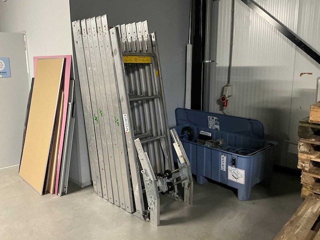 Geda - lift 250 comfort - ladderlift - afbeelding 1 van  8