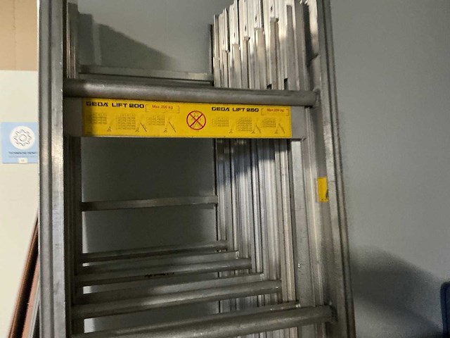 Geda - lift 250 comfort - ladderlift - afbeelding 4 van  8